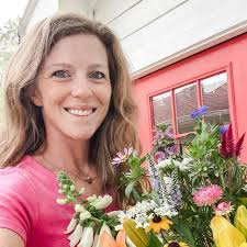 Texas Grown Flowers (@averysflowerfarm) • Instagram photos and videos