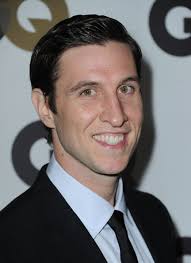 Pablo, who is named after chilean poet pablo neruda, was raised in ymir, and moved to seattle, washington, as a teenager. Pablo Schreiber White Collar Wiki Fandom