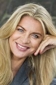 Christine Exner's Instagram, Twitter & Facebook