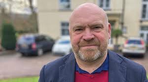 Somerset Council may cut lifeguards at Burnham-on-Sea and Brean