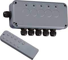 This wiki has been updated 25 times since it was first published in october of 2016. Knightsbridge Outdoor Ip665g Ip66 5g Remote Switch Box 230 V Amazon Com