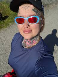 𝓒𝓸𝓷𝓷𝓲𝓮 𝓛𝓲𝓷𝓭𝓫𝓮𝓻𝓰 ☔️ (@fatconnie) • Instagram photos and videos