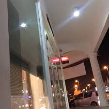 My mum don't understand malay or english, and your staff do not. Cimb Bank Bank In Batu Pahat