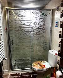 Mikrofiber bezler özellikle cam ve cam benzeri plastiklerdeki lekeleri çıkarmak için kullanabileceğimiz en uygun bez çeşididir. Film Store07 Facebook