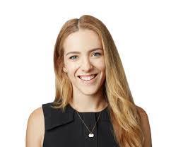 Marianne Bateman's Instagram, Twitter & Facebook