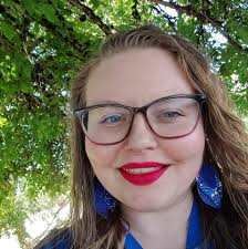 Who is a recommended in-home licensed massage therapist in Lebanon?