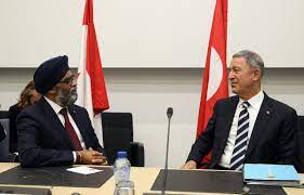 Millî savunma bakanlığı resmî twitter hesabı official twitter account of the republic of turkey ministry of national defence T C Milli Savunma Bakanligi On Twitter Turkish Minister Of Defence Hulusiakar Held A Phonecall With Canadian Defence Minister Harjitsajjan During The Meeting Co Operation Against Covid19 Was Discussed Along With An Exchange Of