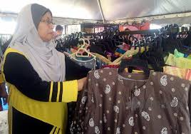 Maka diberikan dana dengan jumlah yang tidak membahayakan kondisi orang yang memberikan, dan tidak. Masjid Di Penang Ini Sediakan Butik Bagi Baju Percuma Buat Yang Kurang Mampu Syukur