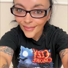 Hot cheese pepperoni roll recipe with lots of pepperoni