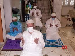 Последние твиты от firhad hakim (@firhadhakim). Kolkata Kolkata Mayor Firhad Hakim Celebrates Eid Ul Fitr Gallery Social News Xyz