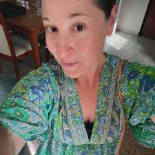 Marry Me Chicken”😋 Ingredients: 6 Chicken Thighs Use ALL seasonings to  your liking Onion powder Garlic powder Cajun seasoning Pepper Paprika  Italian herbs Olive oil Sauce 2 tbsp Butter 2 Tbsp fresh