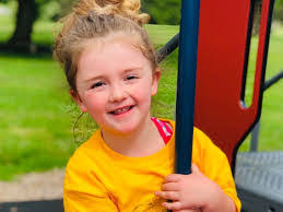 Diane Litten's Instagram, Twitter & Facebook