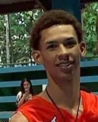 Fue asesinado mientras intentó salvar una niña en medio de un tiroteo  generado entre bandas en Salcedo Por Luis Ozuna (Red Nacional de  Comunicadores Dominicanos (RNCD). SALCEDO, R.D.- Un joven que resultó