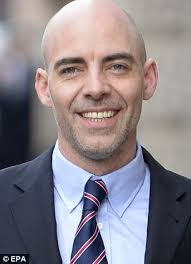 Jude Law 'wanted to make it look like Sienna Miller cheated first', phone  hacking trial told