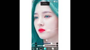 Nancy(momoland) light blue hair color edit.