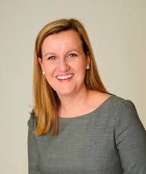 Dolores claiborne is a 1995 american psychological thriller drama film directed by taylor hackford and starring kathy bates, jennifer jason leigh, christopher plummer, and david strathairn.it is based on the 1992 novel of the same name by stephen king.the plot focuses on the strained relationship between a mother and her daughter, largely told through flashbacks, after her daughter arrives to. Liz Radman Real Estate Agent Details Fonville Morisey Fonville Morisey