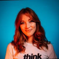 Melissa Caputo's Instagram, Twitter & Facebook