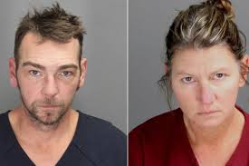 Roditeljima se sudi zbog masovnog ubistva koje je počinilo njihovo dijete