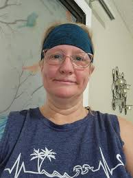 Can booty bands improve squat performance?