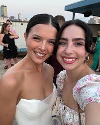 Elise Morrison's Instagram, Twitter & Facebook