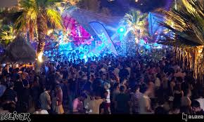 Bolivar beach bar is located on the organized beach of alimos coast of the sun on poseidon avenue. Bolivar Beach Bar Your Athens Guide
