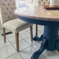 Ever Feel Like You Just Need A Little Change We Love How Brandnewelldesigns On Instagram Updated Her Kitch Diy Kitchen Table Kitchen Table Redo Kitchen Table