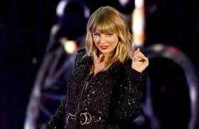 Gemeint ist aber nicht der neue freund an vielmehr scheint taylor eine neue körbchengröße vor sich herzutragen. Taylor Swift Keine Trauer Songs