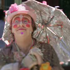 Santa Cruz's Pink Umbrella Man: Whatever happened to him?