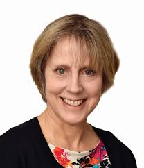 Sandra Crosby's Instagram, Twitter & Facebook