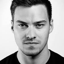 Daniel Stieber's Instagram, Twitter & Facebook