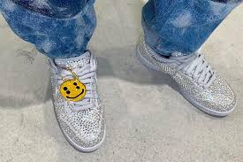 Cactus plant flea market and nike have been teaming up on absolute hits. Cactus Plant Flea Market X Nike Falcons Shoes Kylie Brown And Black Pure Platinum Release Date Aractidf