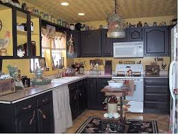 See more ideas about primitive kitchen, primitive decorating, primitive decorating country. Pin By Sarah Mills On Ideas For The House Primitive Kitchen Primitive Kitchen Cabinets Kitchen Cabinets