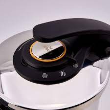 Kolay kullanımı sayesinde daha önce hiç düdüklü tencere kullanmayanların bile çok rahat kullanabileceği bir üründür. Karaca V18 Duduklu Tencere 6 Lt Yellow Fiyati Taksit Secenekleri