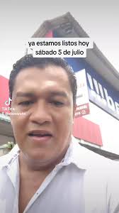 Elio Mora Animador y Cantante