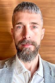 Kelly Cardillo's Instagram, Twitter & Facebook