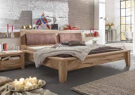 Ein möbelstück der absoluten luxusklasse! Bett 180x200 Cm Tina Landhausstil Asteiche Massiv Ge Lt Kaufen Bei Kapa Mobel