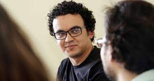 قال الشيخ الإمام المُجمع على إمامته وجلالته وتمكنه في أنواع العلوم وبراعته أبو محمد عبد العزيز بن عبد السلام رحمه الله ورضي عنه في آخر كتاب: Ù…Ø­Ù…Ø¯ Ø·Ù„Ø¹Øª Ø£Ù‚Ø¯Ù… Ø´Ø®ØµÙŠØ© ØªÙŠÙ…ÙˆØ± Ø¨Ø´ÙƒÙ„ Ù…Ø®ØªÙ„Ù ØªÙ…Ø§Ù… Ø§ Ø¹Ù…Ø§ Ù‚Ø¯Ù…Ù‡ Ù…Ø­Ù…Ø¯ Ø³Ù„Ø§Ù… Ø§Ù„ÙŠÙˆÙ… Ø§Ù„Ø³Ø§Ø¨Ø¹