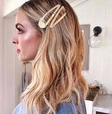 Start Memorizing These Spring Hairstyles Asap Spring Hairstyles Clip Hairstyles Curly Hair Styles