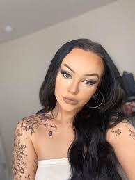 Makeup by Moon goddess ја смени...