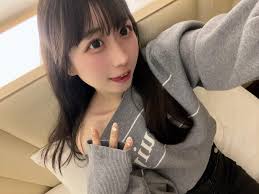 新衣服可以秀鎖骨だからvery good