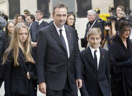 Haus habsburg ）は、現在の スイス 領内に発祥した ドイツ系 （ アルザス系 ）の 貴族 。 ãƒãƒ—ã‚¹ãƒ–ãƒ«ã‚¯å®¶è'¬å„€ ä¸–ç•Œã®çŽ‹å®¤