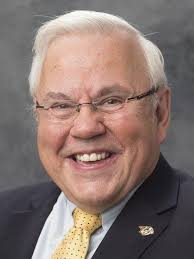 Nashville Predators announcer Pete Weber tapped by Mayor Barry for Metro  board