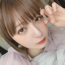 こばしり lovetomato 24 instagram写真と動画 ゴスガール 可愛い女の子 顔