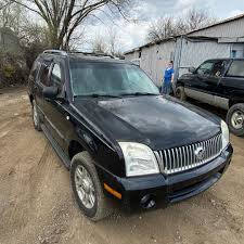 We also pay cash for running cars and trucks too. Indianapolis Junk Cars