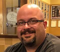 Drew Lee's Instagram, Twitter & Facebook