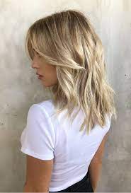 Mushroom Blonde Is Still Trending For Fall 2019 Along With These 6 Hues Blonde Hair Inspiration Blonde Layered Hair Straight Blonde Hair