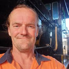 A proposed EMD electric loomotive to be exported to Mexico (NdeM). too bad  its chief competitor won a contract for electric locomotive (that sadly  doesn't last long), and the engine they built