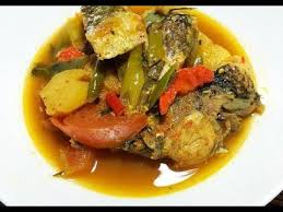 Ikan bumbu kuning adalah salah satu jenis masakan bersantan dengan tambahan bumbu rempah masak yang enak tapi mudah dan sederhana, ada resep masakan ikan dengan bumbu kunyit alias resep ikan gabus bumbu kuning bahan : Resep Pindang Ikan Gabus Yang Enak Youtube