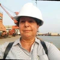 9 "Beatriz Stange" profiles