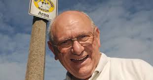 Tributes to 'Crime Fighter Bob'